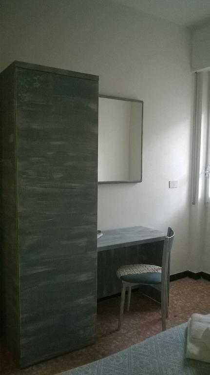 Bed Il Faro Bed & Breakfast Finale Ligure Eksteriør bilde